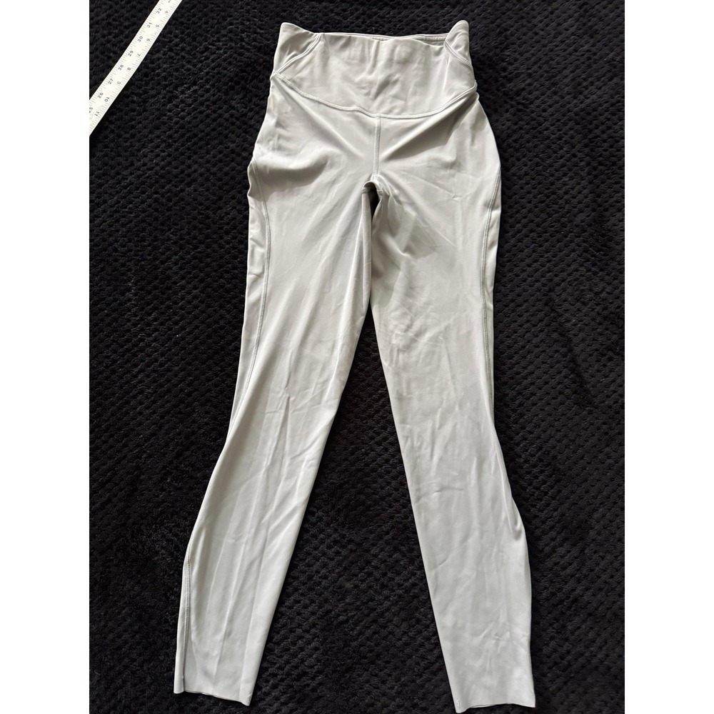 lululemon Women's Align High-Rise‎ Leggings Light Neutral Size 4